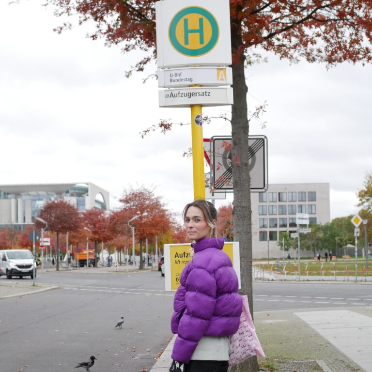 Zum Bericht der Antidiskriminierungsstelle: Der lange Weg zum Barriere- und diskriminierungsfreien Nahverkehr